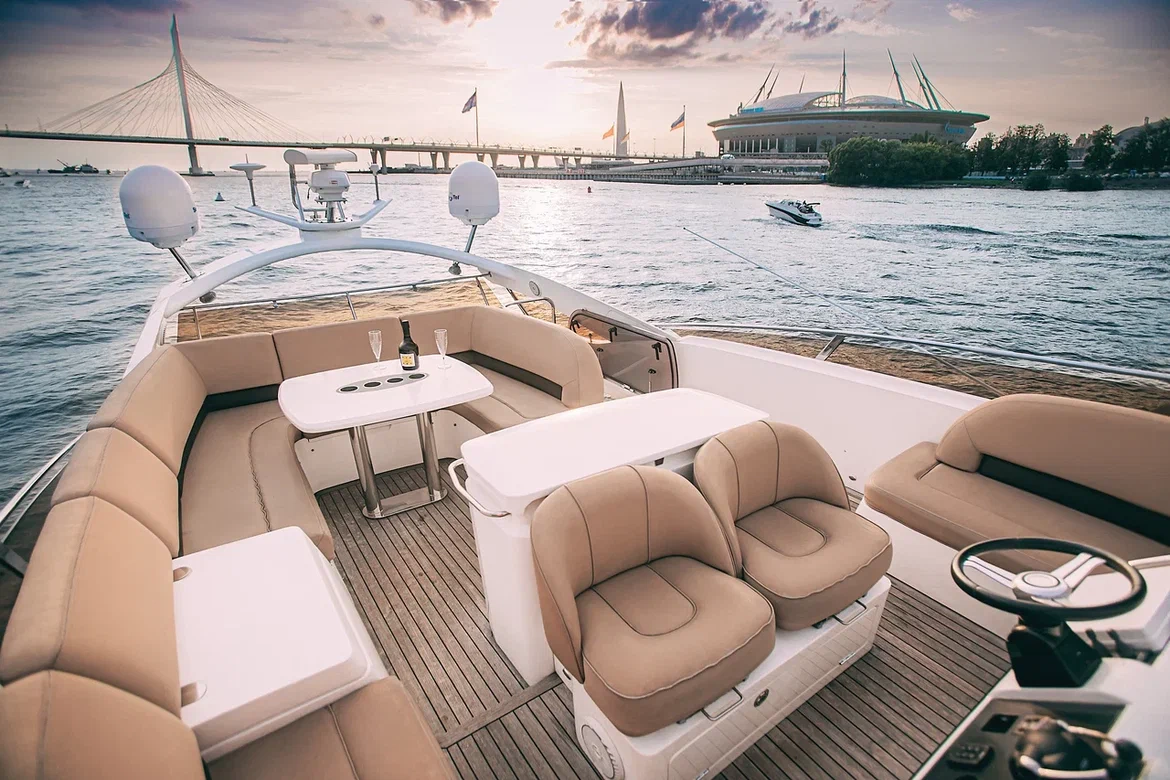 Аренда яхты Princess 58 image- 10